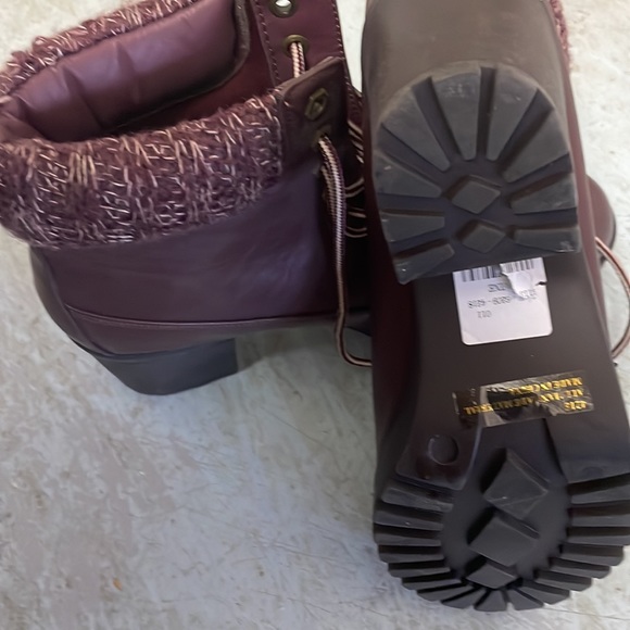 NEW 😍Burgundy Boot - Picture 5 of 5